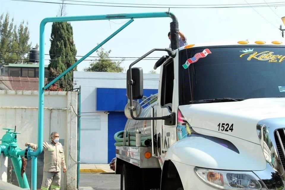 La Alcaldía Tlalpan definirá un plan de reparto de pipas en zonas de la demarcación