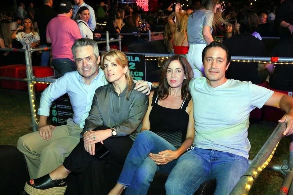 Bernardo Sada, Vanina González de Sada, Silvia Fernández de Betanzo y Pepe Betanzo