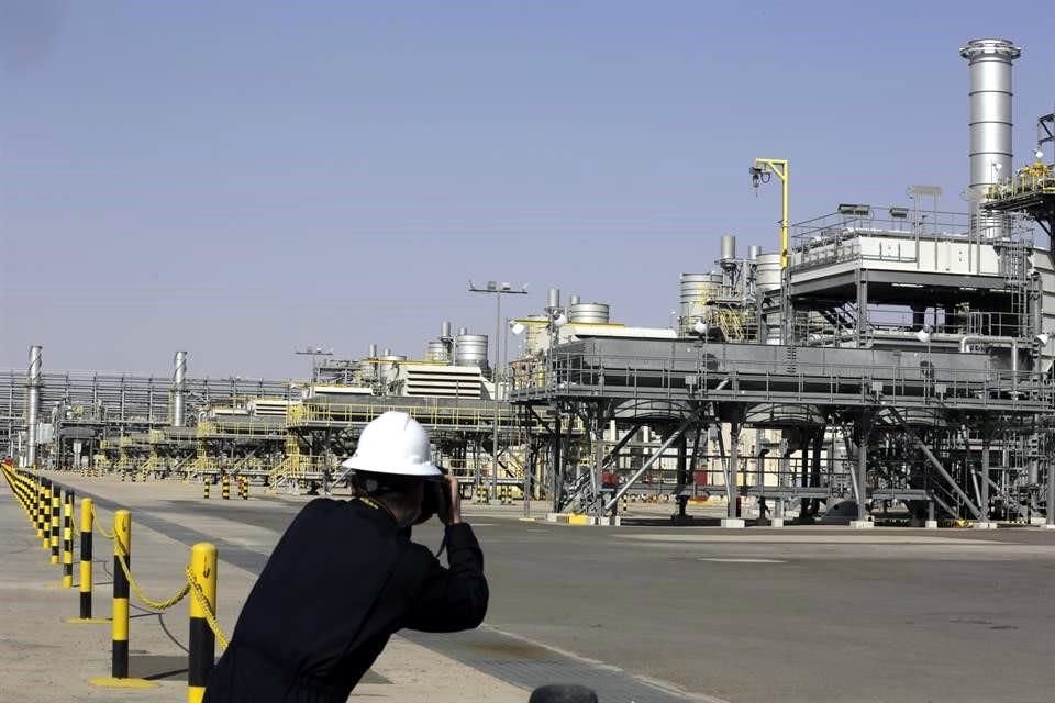 En la semana, el Brent ganó más de 11 por ciento y el WTI 8.8 por ciento.