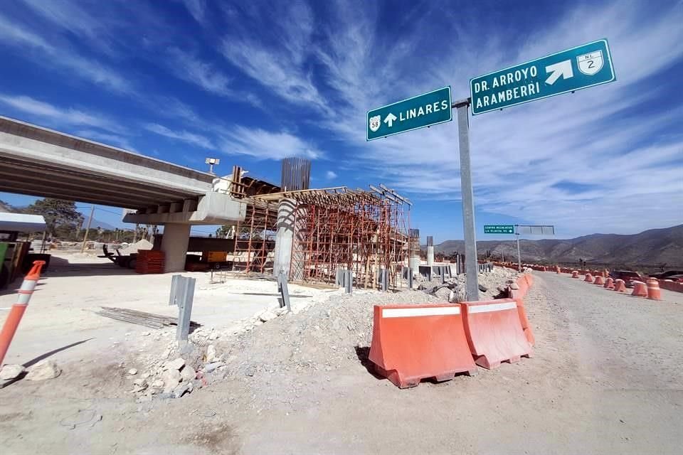 El Tramo 3 mide 18 kilómetros y va desde el Entronque San Roberto, en la Carretera 57, hasta el Entronque con la Carretera 61, en Galeana.