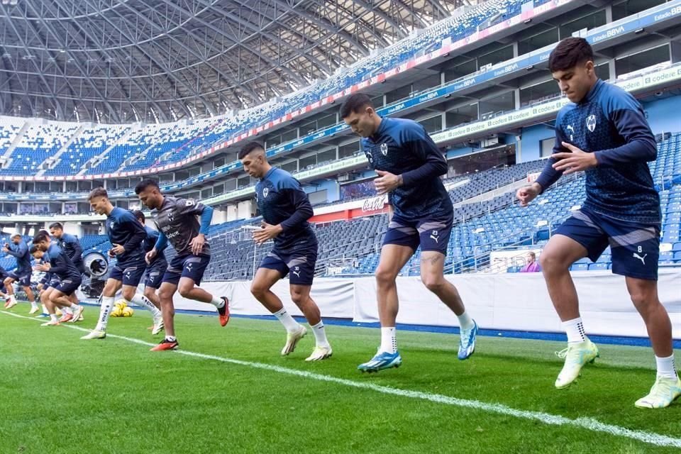 Los Rayados preparan el encuentro amistoso del miércoles ante River Plate.