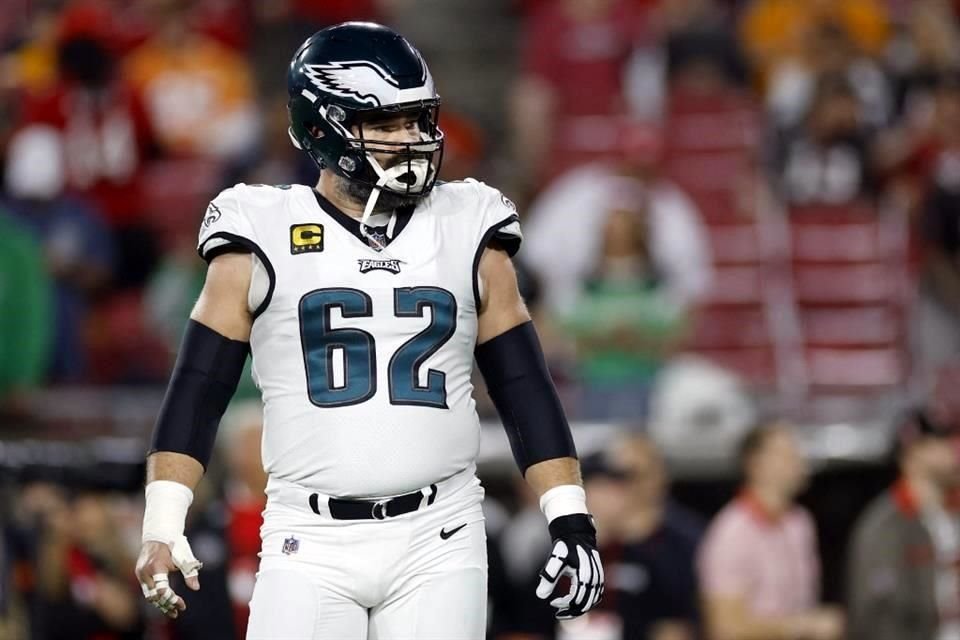 Jason Kelce podría retirarse de la NFL.