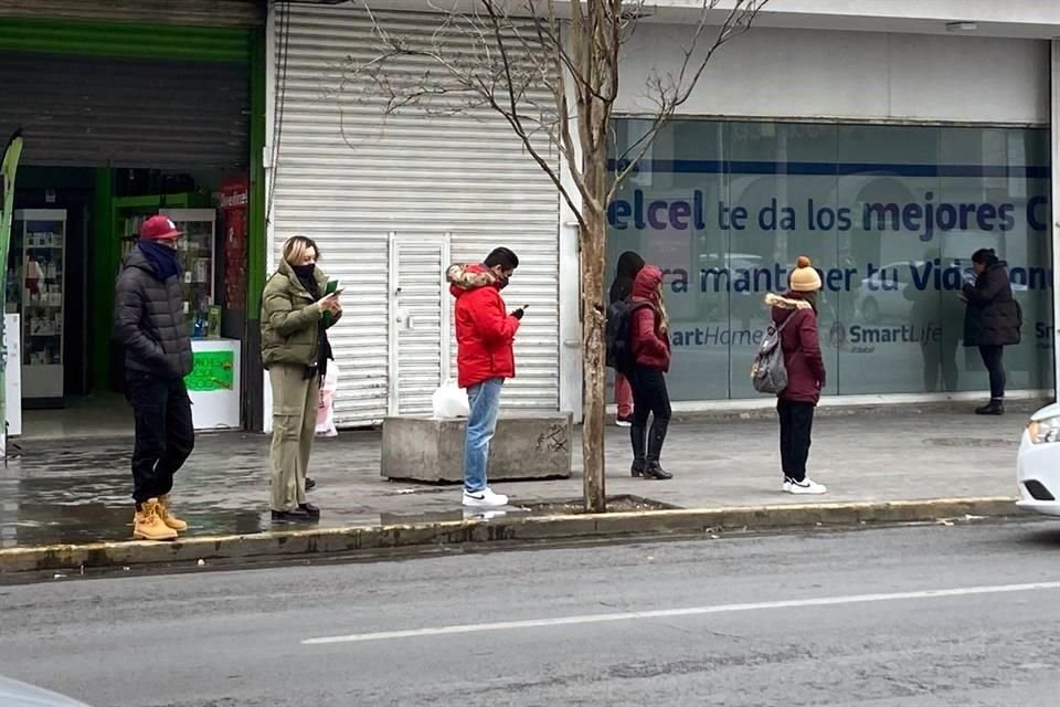 En el Centro, dijeron, que unidades demoraron entre 30 y 40 minutos adicionales al promedio de espera.