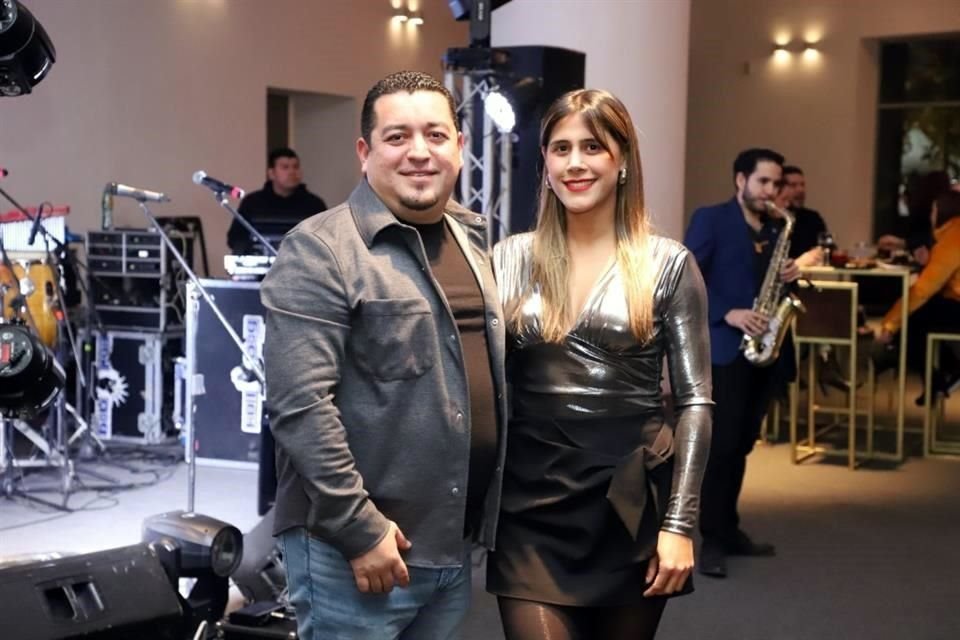 Juan Palacios y Alejandra Pérez