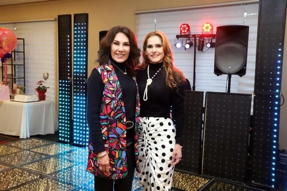 Leticia Guerra Zambrano y Juanita Barrientos de Cantú