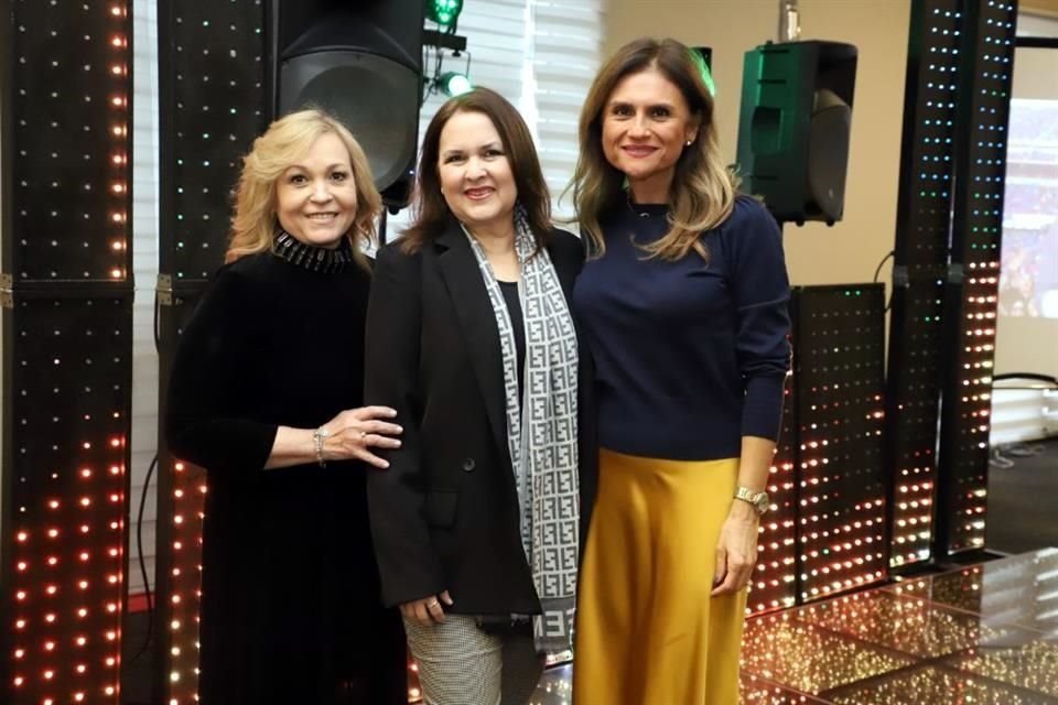 Lourdes de Morales, Miroslava de Quiroga y Martha de Chapa