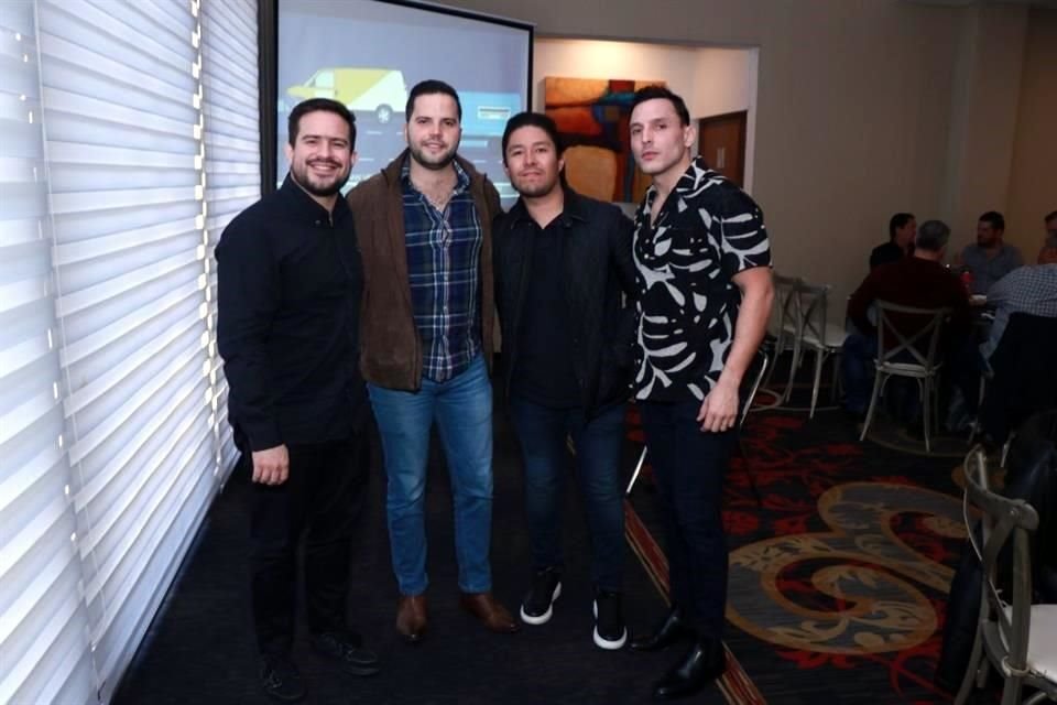 Carlos Carbajal, Alerjandro Yépiz, Raymundo Enriquez y Adrián Flores