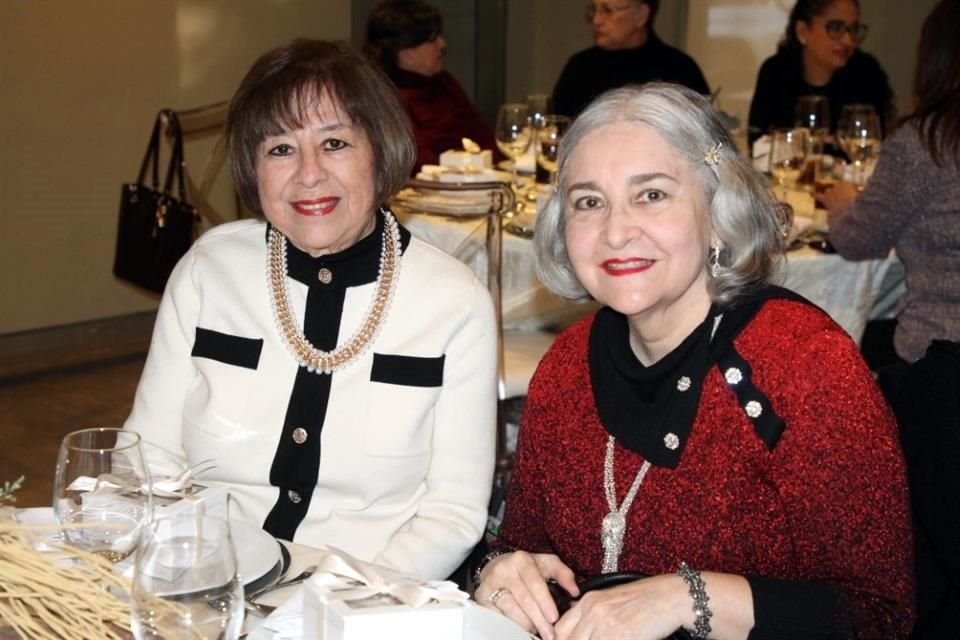 Amparo Soria y Elizabeth Gómez