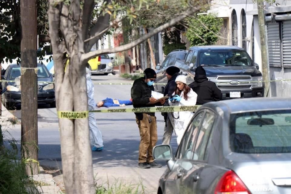 Dos empistolados ya lo estaban esperando y le dispararon más de 20 balazos.