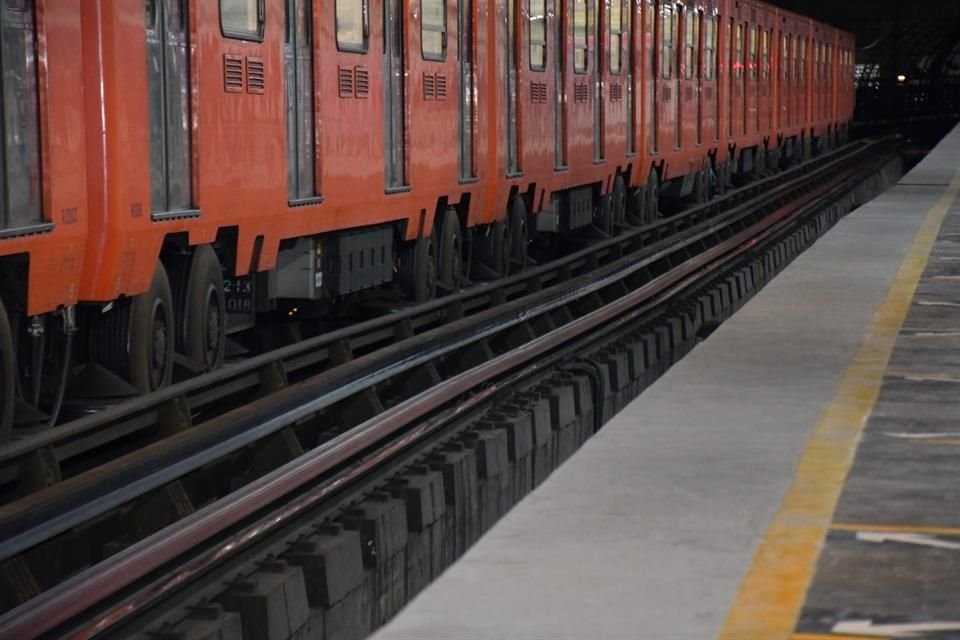 Trabajos de ingeniería preliminar para la renivelación de 4.18 kilómetros de vías en los tramos de San Lázaro a Oceanía de la Línea B iniciarán mañana.