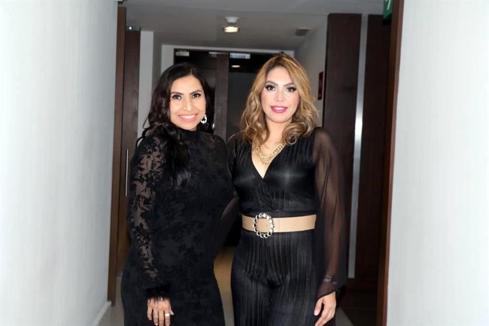 Liliana Martínez y Febe Benavides