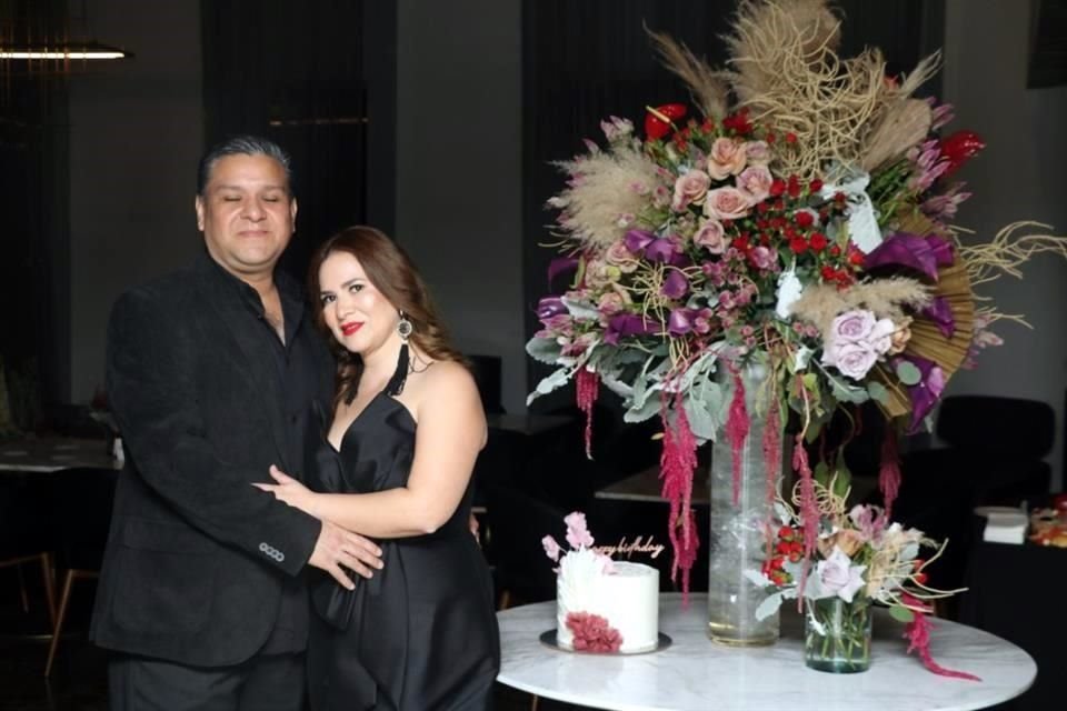 Dante Torres y Myrna González García