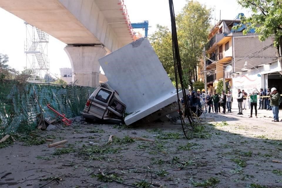 El dueño de la camioneta que resultó afectada señaló que en la Fiscalía le indicaron que se aplicarán dictámenes para definir lo sucedido.