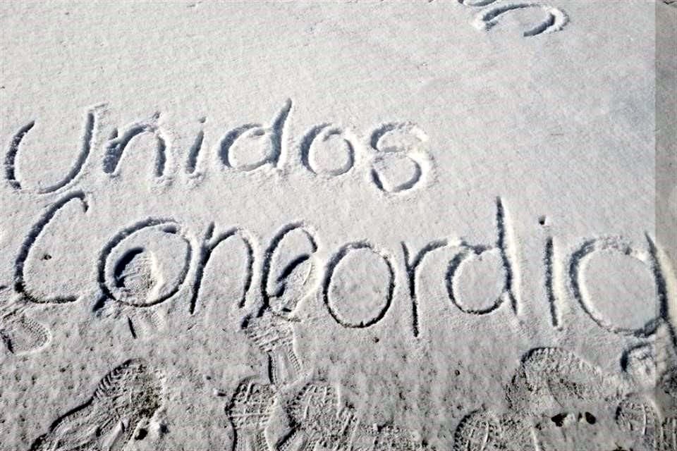 Desde el extranjero exigen al Gobierno cumplir con su obligación de dar seguridad a los pobladores, sin nexos con el crimen para que sus familiares y amigos puedan volver a sus casas.