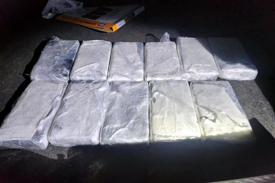 Daniel C. llevaba 13.5 kilos de cocaína.