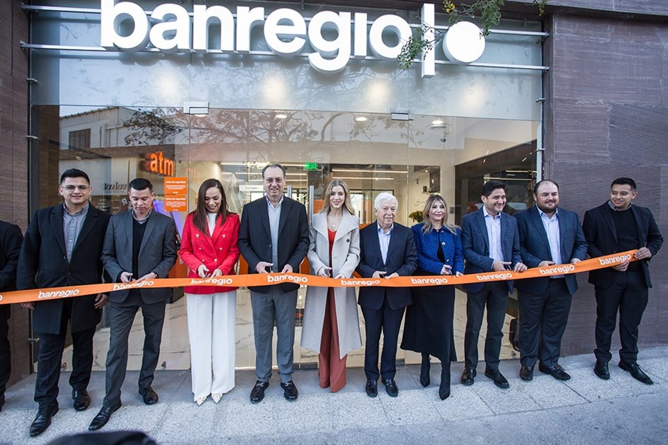 Byron Martínez, Alan Ayala, Ana Varela, Jorge Reyes, Lory Dávalos, Héctor Cantú, María del Carmen Torres, Enrique Cisneros, Jesús González, Mauricio Azael Treviño