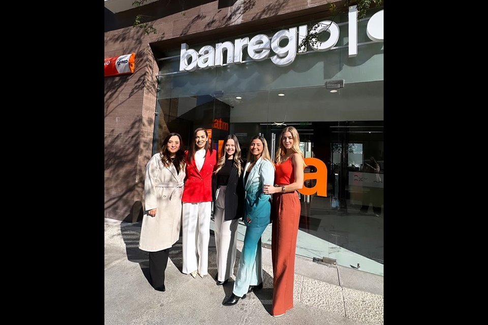 Monica Garza, Ana Varela, Lizeth Diego, Alexa Garza, Lory Dávalos