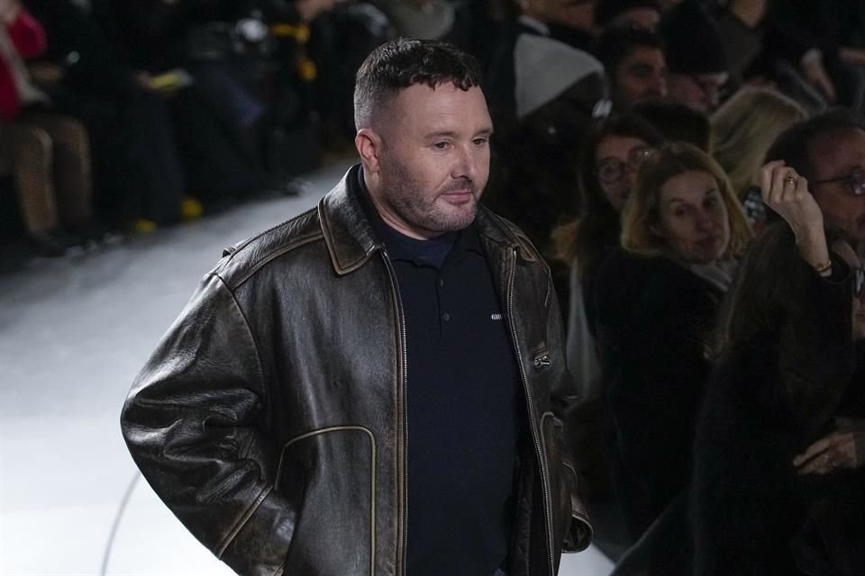 El diseñador de la línea varonil, Kim Jones, contó que su tío, Colin Jones, también fue bailarín clásico.