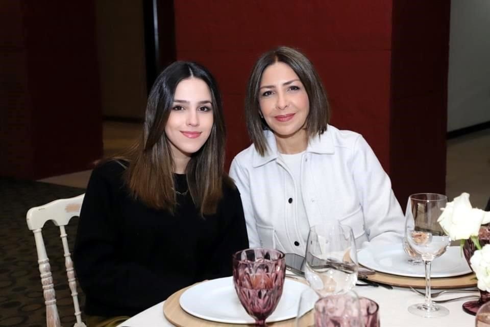 Fernanda Alcalde y Fernanda Herrera