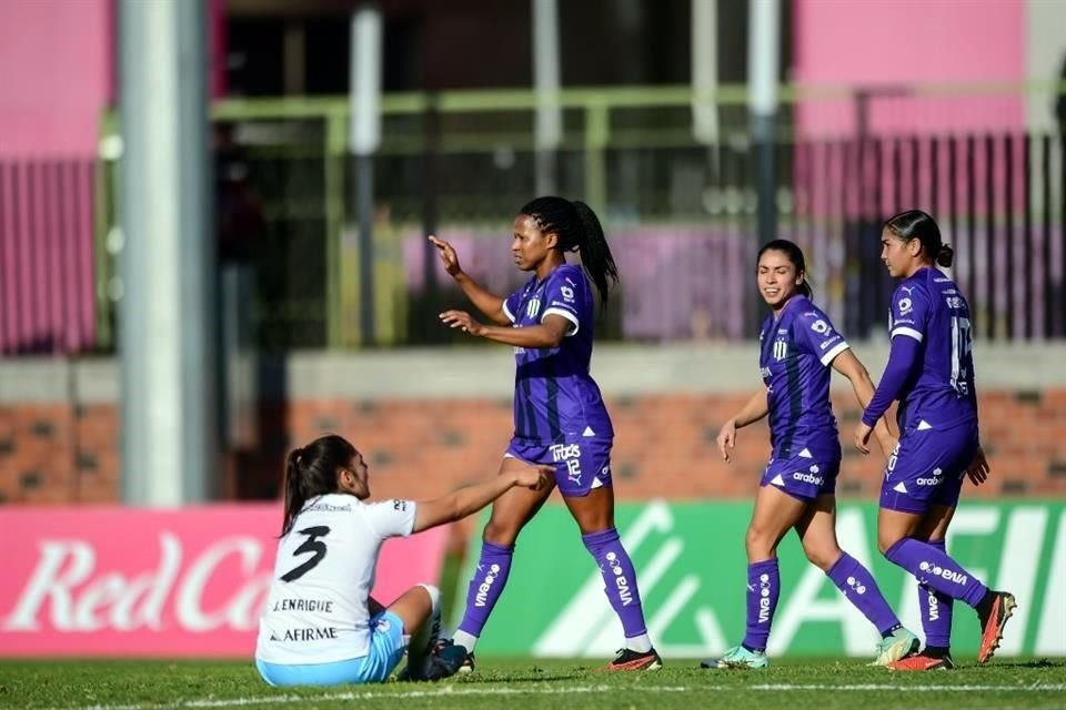 Jermaine Seoposenwe marcó el segundo tanto de las albiazules.