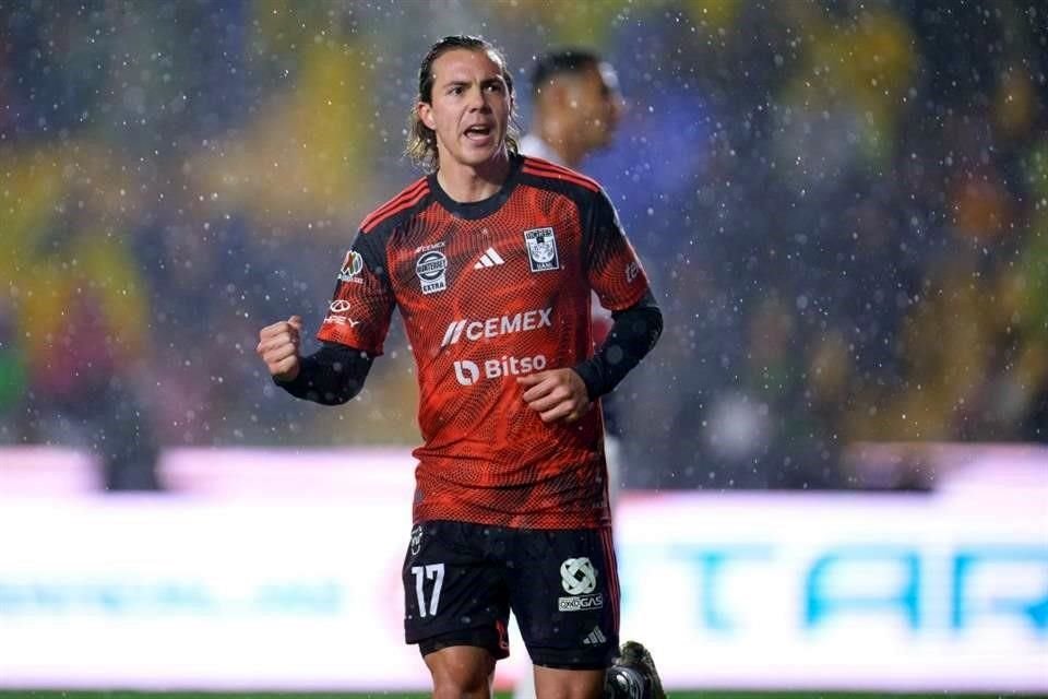 Córdova festejó su segundo gol del año.