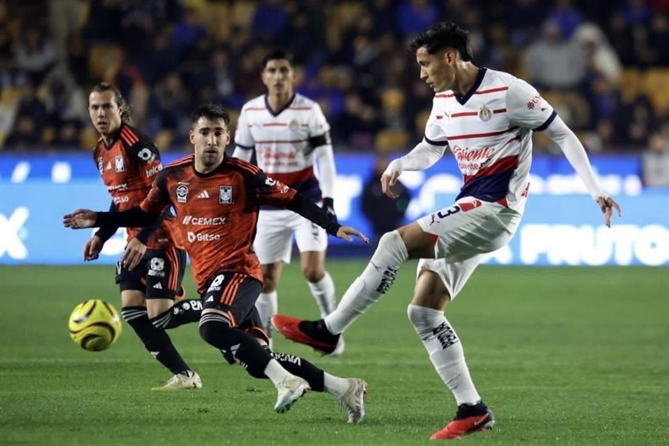 La presión de las Chivas no terminó con final feliz.