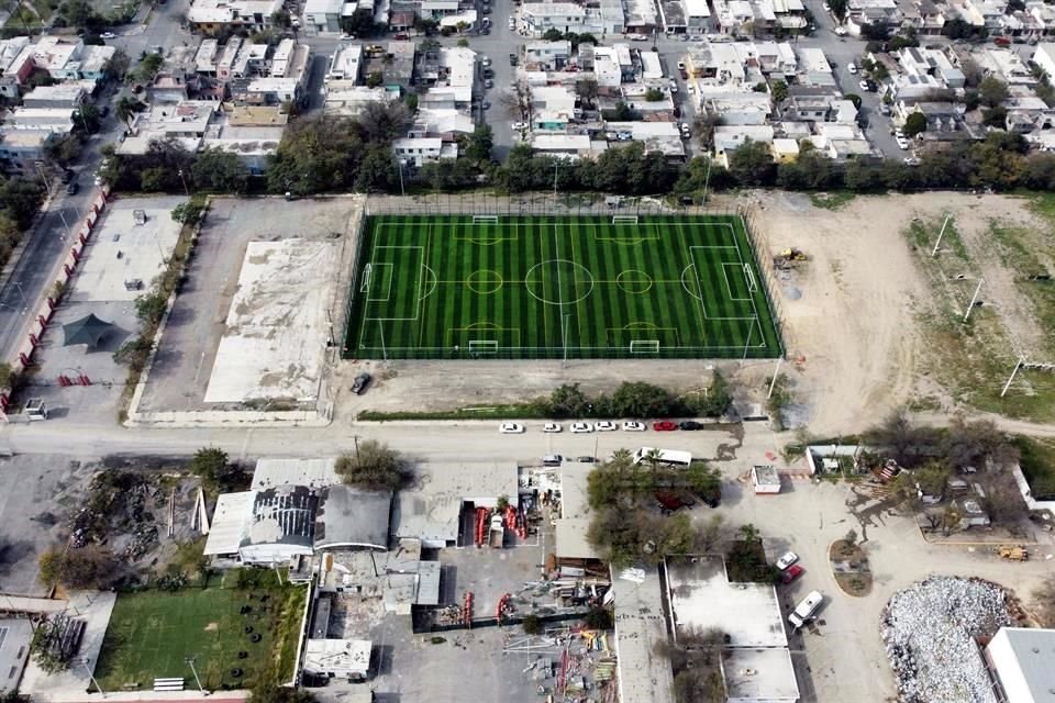 Una cancha fue rehabilitada y muestra una mejoría en sus condiciones.