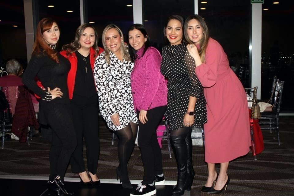 María Goretti Cepeda, Gaby Leal, Melina Morquecho, Vivi de la Garza, Kathya Cantú y Tania Torres