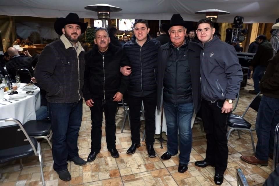 Carlos Valdez Lozano, Carlos Valdez Cortina, Andrés Jesús Guajardo Villareral, Andrés Guajardo Garza y José Gerardo Guajardo Villarreal