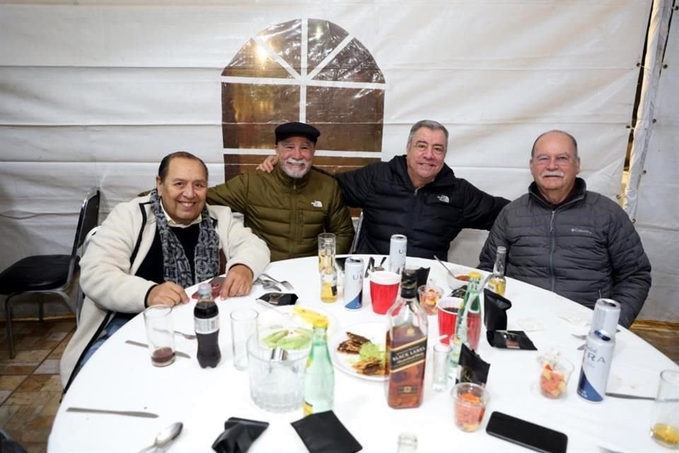 Roberto Reyna, José Luis Zambrano, Eliezer Martínez y José Humberto González