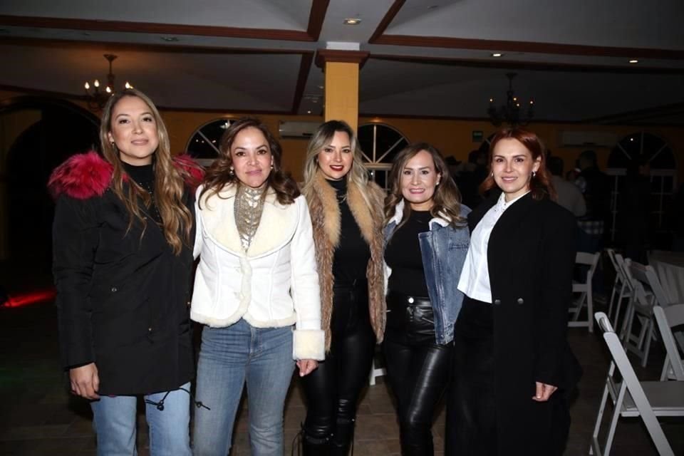 Bonnie Cantú, Lupita Perales, Wendy Loya, Magaly Mena y Mónica Chapa