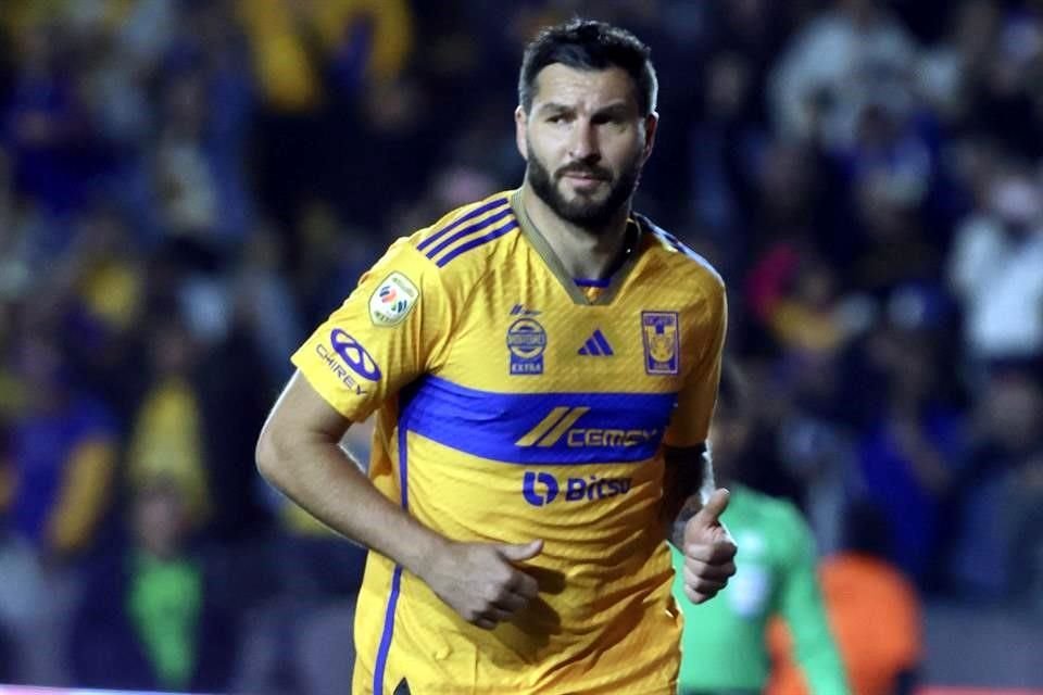 Gignac hizo el viaje, pero ni a la banca fue considerado.