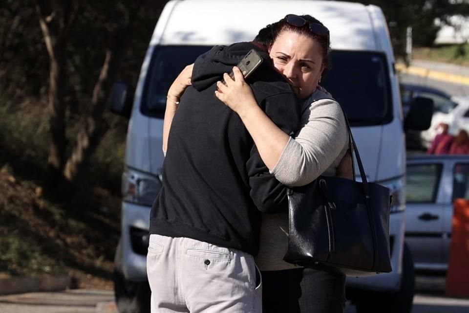 El 26 de enero, padres y alumnos se alarmaron porque un estudiante hirió a una compañera. 