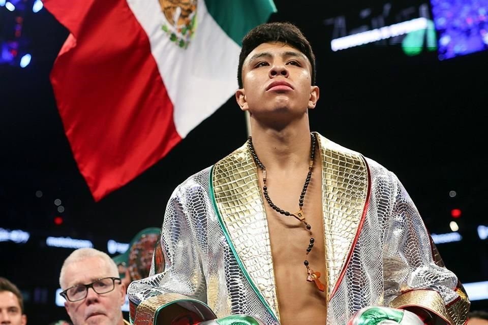 El mexicano sigue invicto.