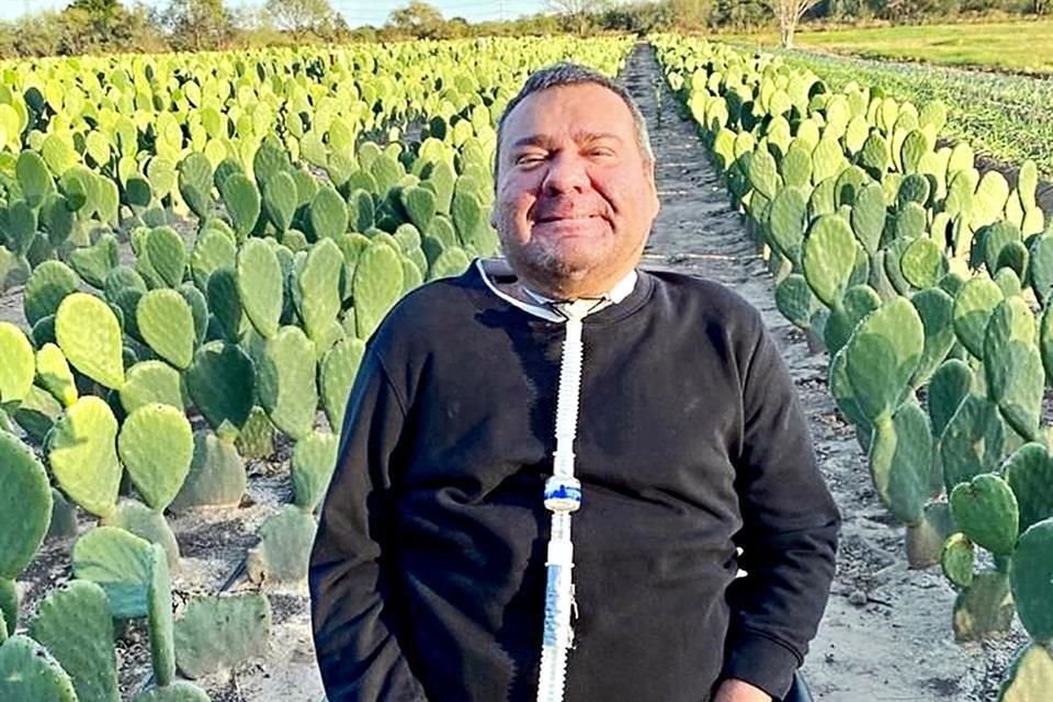 En sus últimos años, Juan Ángel  Ruiz sumó  a su vocación  como conferencista  la de agricultor de nopales.