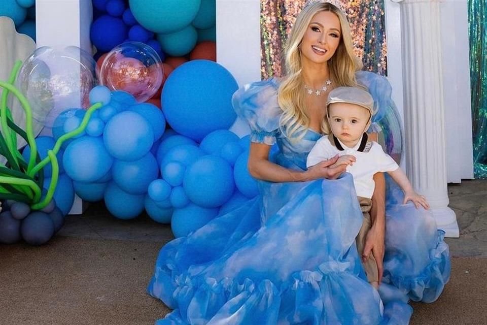 Paris Hilton celebró el primer año de Phoenix, su hijo mayor, bajo la temática 'viviendo bajo el mar'.