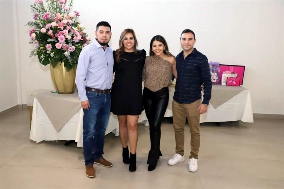 Miguel Anguiano, Ana Gaytán, Maricruz Gaytán y Luis García