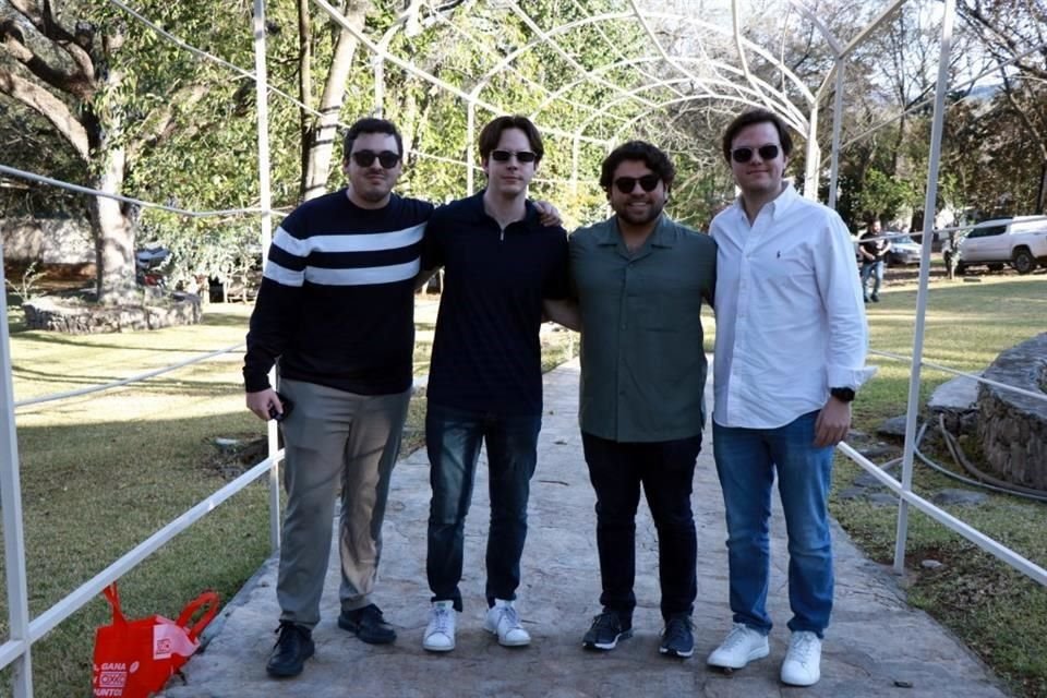 Adrián Moctezuma, Daniel Nordman, Adrián Peña y Patricio Esparza