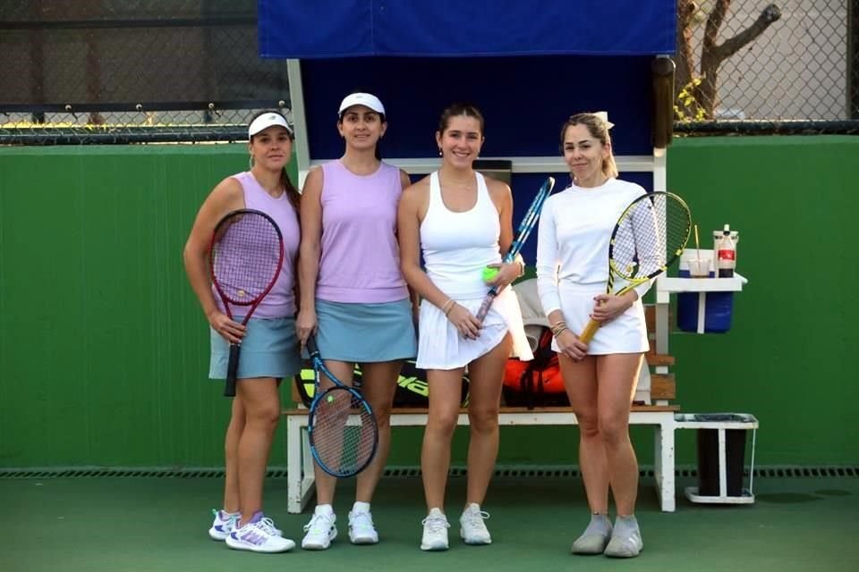 Gaby Galván, Gaby  Vázquez, Dana Torres y Roberta Fuentes