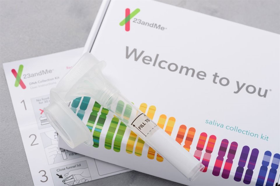 En noviembre, 23andMe recibió una carta de deficiencia del Departamento de Cualificaciones para cotizar en el Nasdaq que le daba a la empresa 180 días para que el precio de sus acciones volviera a superar el dólar.