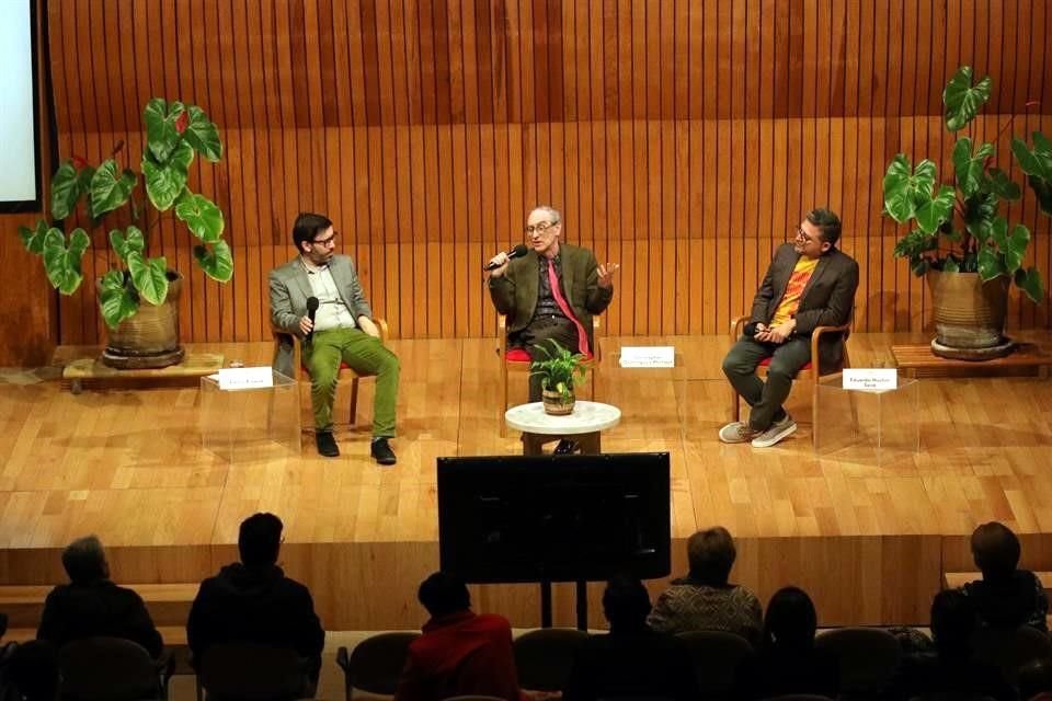 El Colegio Nacional fue sede de la charla para conmemorar el primer cuarto de siglo de la revista.