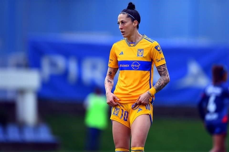 Con doblete de Alison González, Tigres Femenil derrotó 2-1 de visita a Cruz Azul para mantener paso perfecto de 6 ganados en 6 juegos.