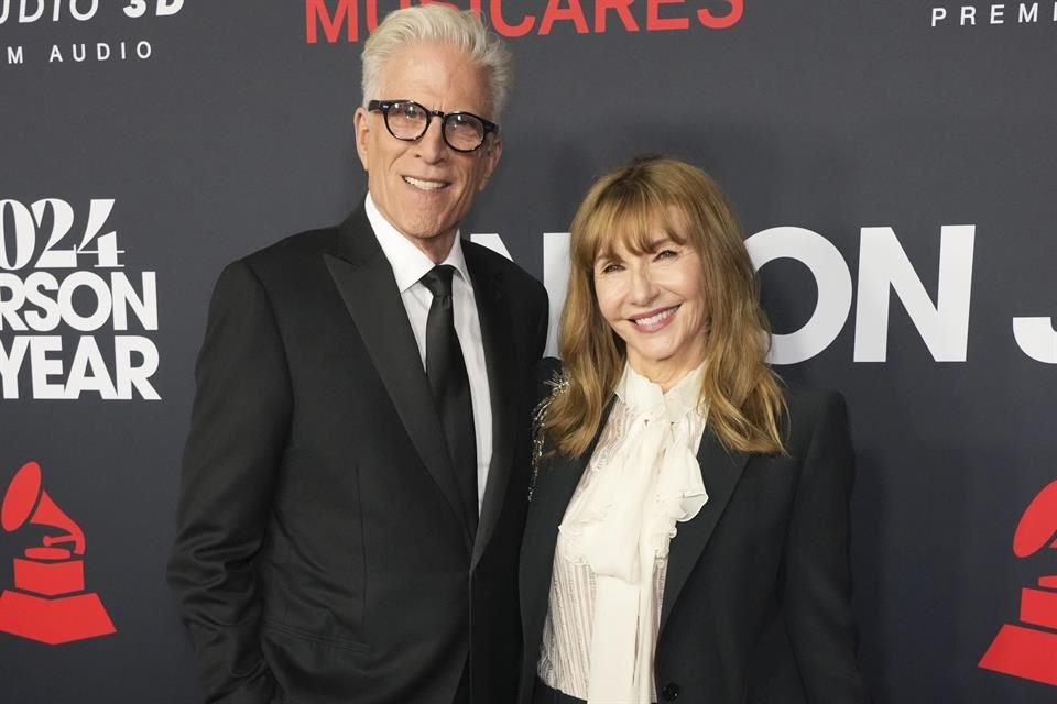 Ted Danson y Mary Steenburgen.