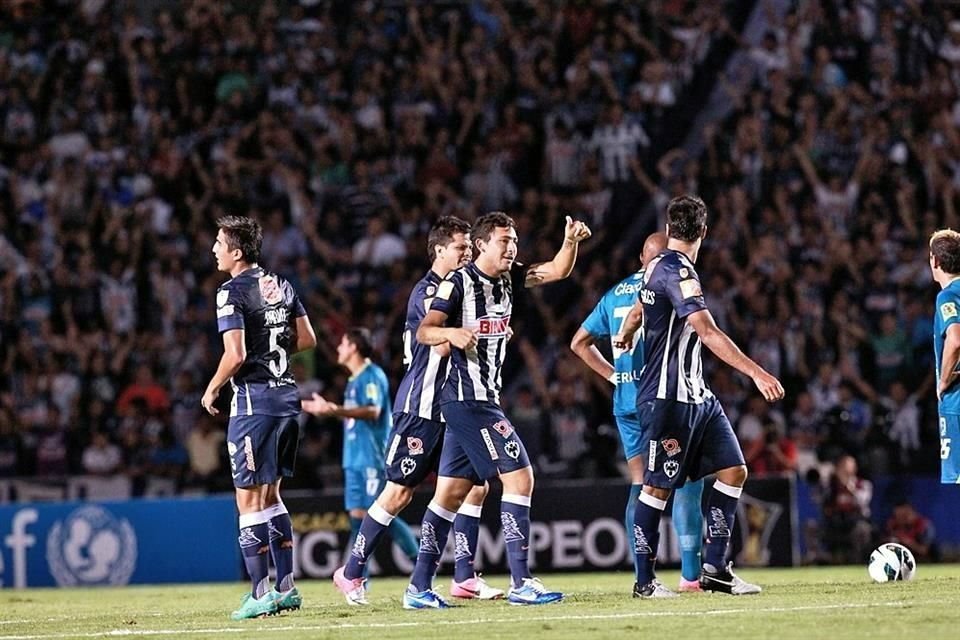 Carreño, canterano del Monterrey, jugó como albiazul del 2008 al 2013.