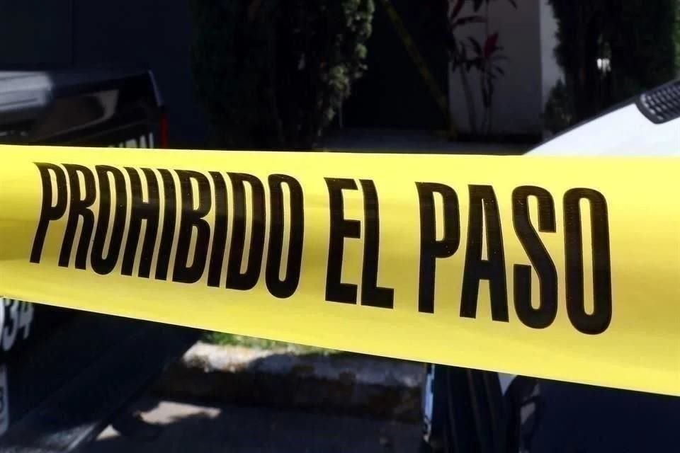 Antes de ser atacados, los jóvenes estaban en un mercado de la Colonia Ajusco, donde aparentemente discutieron verbalmente con un adulto mayor después de tirarle, por equivocación, un trago. 