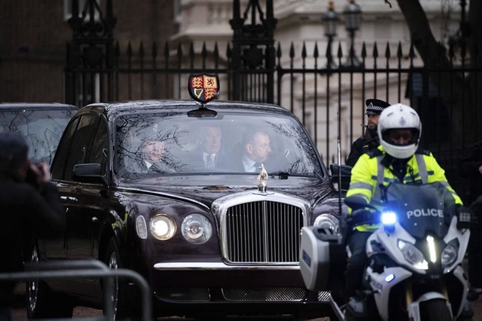 Carlos III y Camila reaparecen después del diagnostico de cáncer.