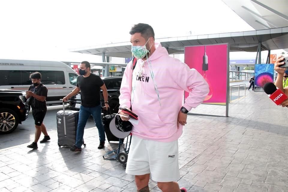 André-pierre Gignac viajó este lunes a Francia, junto a Florian Thauvin.