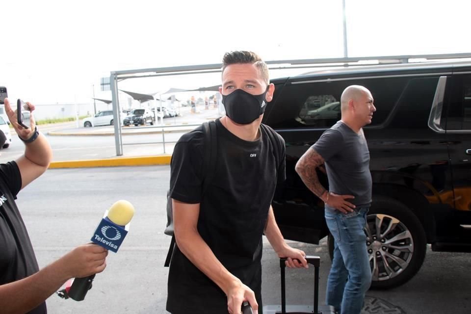 André-pierre Gignac viajó este lunes a Francia, junto a Florian Thauvin (foto).