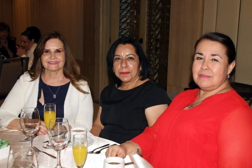 Blanca Garza, Isabel Vázquez y Fela Huesca
