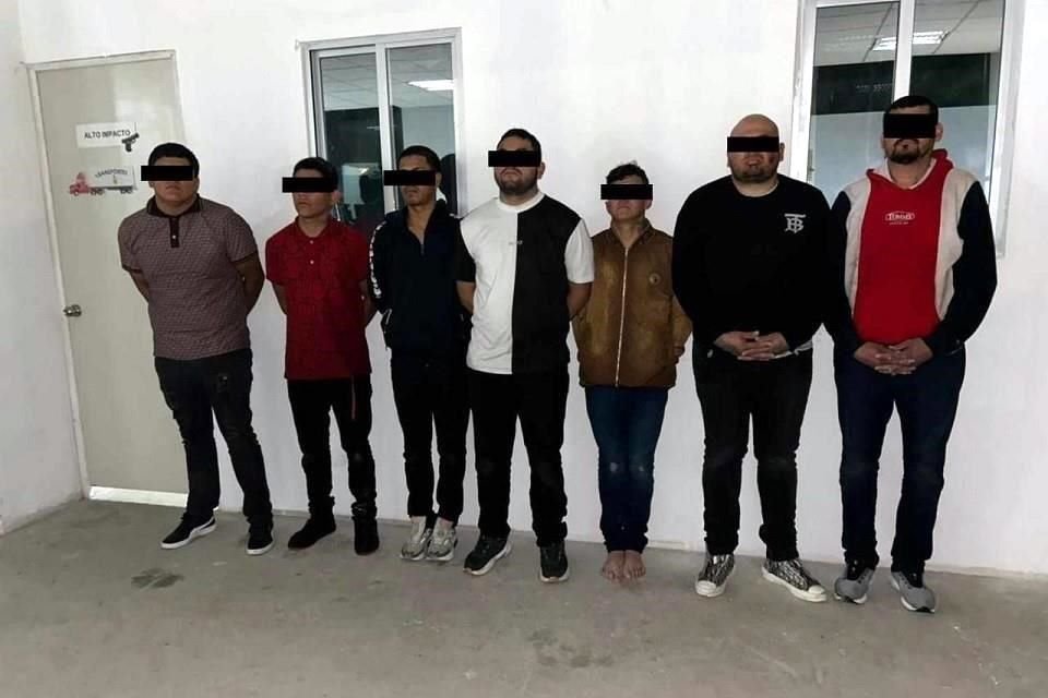 Los presuntos integrantes del CJNG fueron detenidos en un domicilio de la Colonia Infonavit San Pablo, en Uruapan, Michoacán.